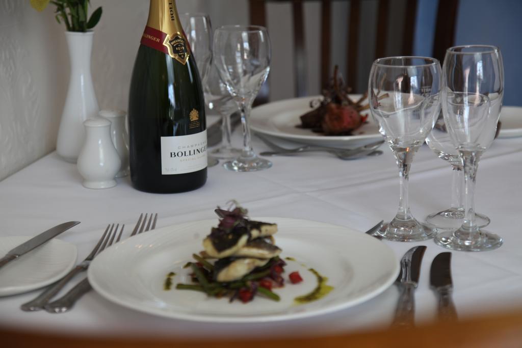 Singleton Lodge Country House Hotel Poulton-le-Fylde Esterno foto