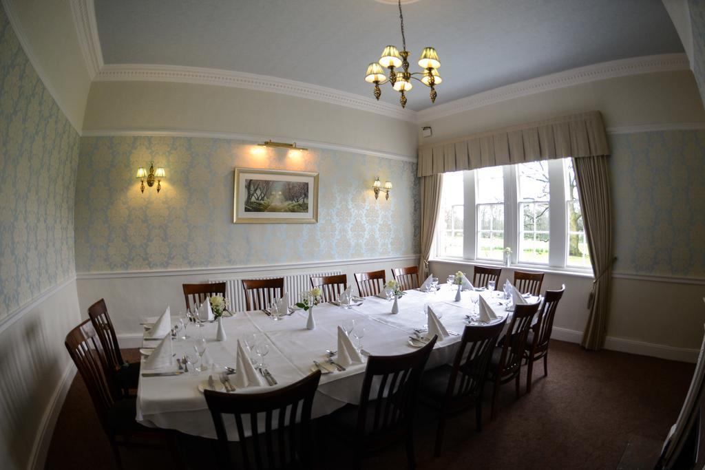 Singleton Lodge Country House Hotel Poulton-le-Fylde Esterno foto